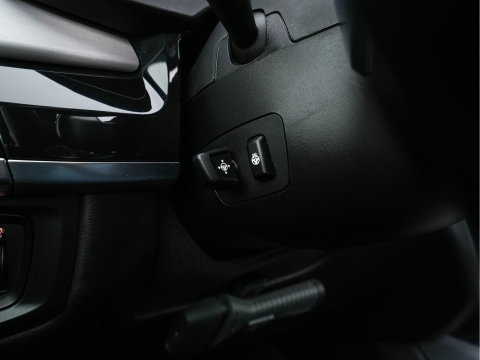 BMW X5 xDrive30d M-Sportpack High Executive Aut. *PANO | LEATHER | FULL-LED | HARMAN/KARDON | HEAD-UP | MEMORY-PACK | DIGI-COCKPIT | KEYLESS | CAMERA | NAVI-FULLMAP | AMBIENTLIGHT | HEATED-COMFORTSEATS | SHIFT-PADDLES | 20"ALU*