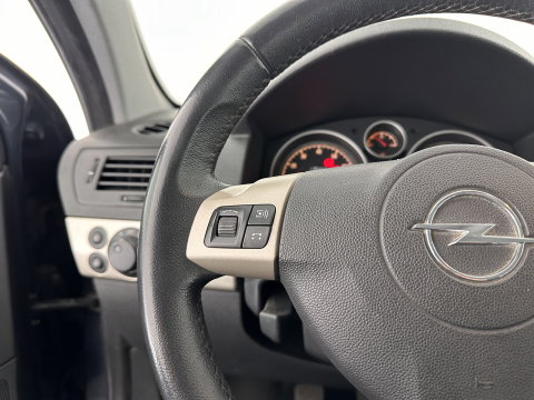Opel Astra 1.4 Temptation *AIRCO | CRUISE | COMFORT-SEATS | TOWBAR | RADIO-CD | 16''ALU *