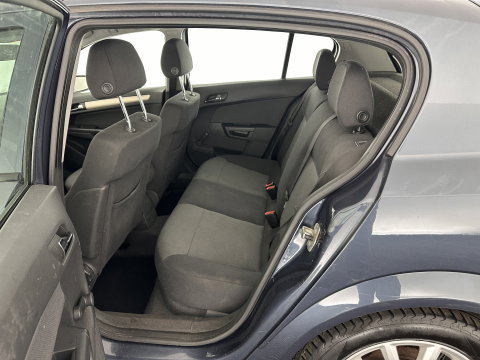 Opel Astra 1.4 Temptation *AIRCO | CRUISE | COMFORT-SEATS | TOWBAR | RADIO-CD | 16''ALU *