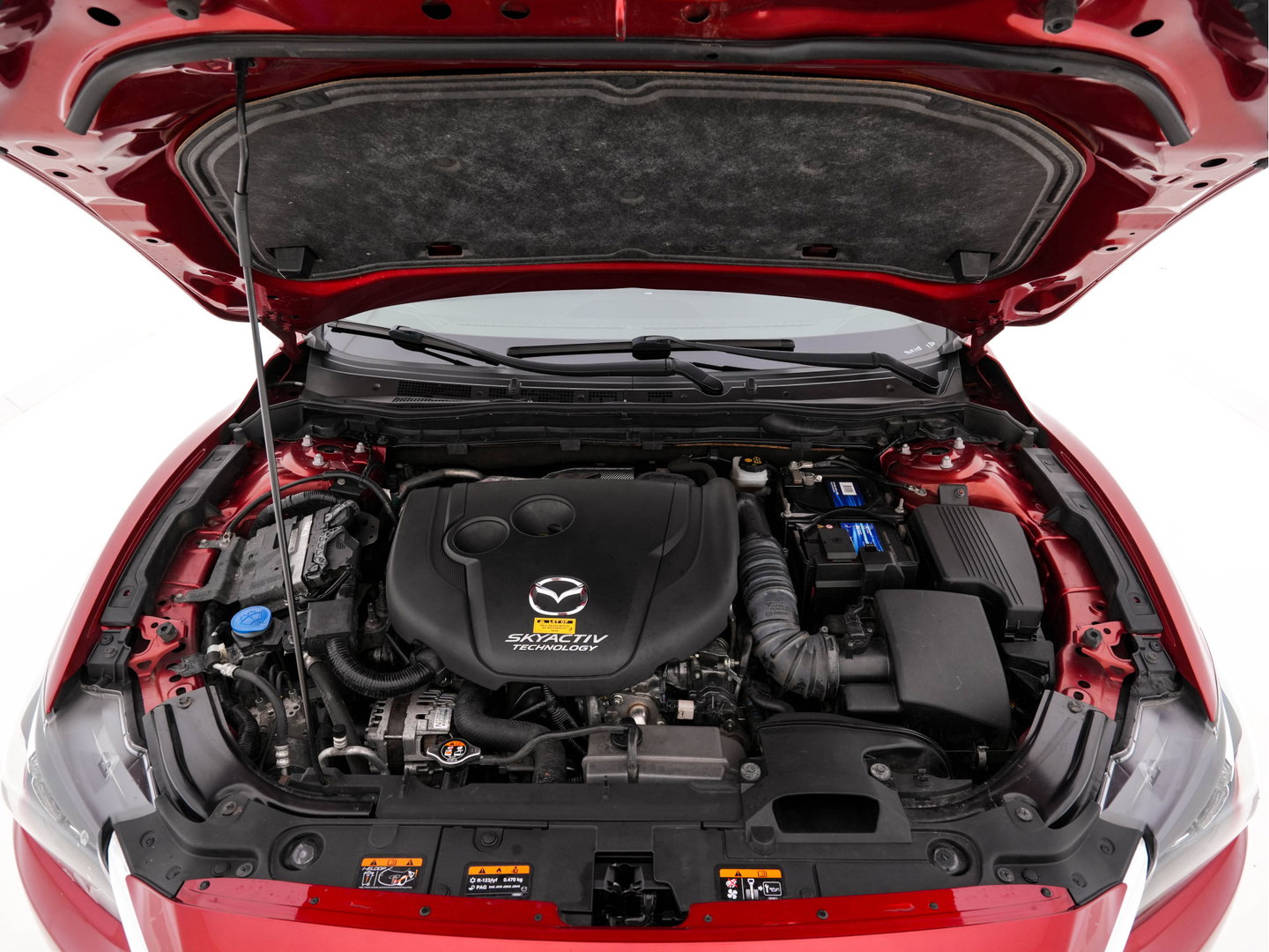Mazda 6 Sportbreak 2.2D SkyActiv-D 150 Skylease GT (INCL-BTW) *LEATHER | FULL-LED | NAVI-FULLMAP | MEMORY-PACK | BOSE-AUDIO | BLIND-SPOT | CAMERA | KEYLESS | ECC | HEATED-SPORTSEATS | PDC | CRUISE | 17"ALU*
