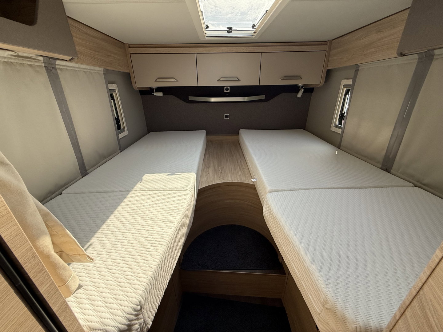 Knaus 640 MEG Van Ti Plus Platinum 2.0 TDI 4Motion Aut. *NAVI-FULLMAP | CAMERA | COMFORT-SEATS*