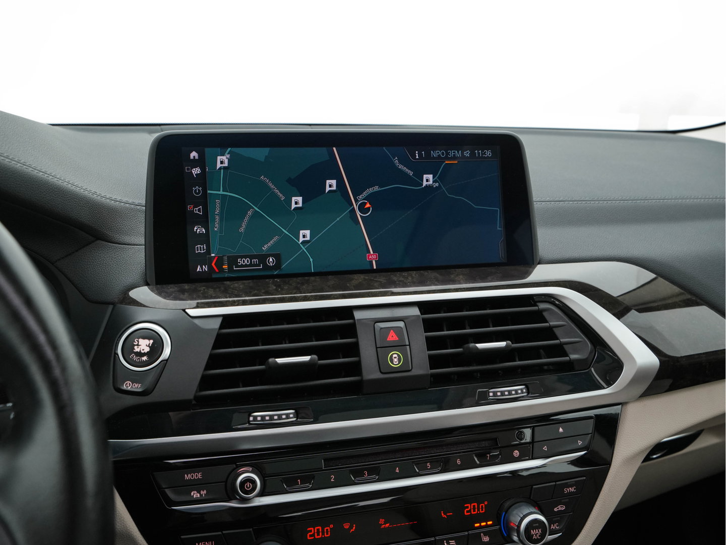 BMW X3 xDrive30d High Executive Luxury-Line Aut. *PANO | HEAD-UP | LEATHER | FULL-LED | NAVI-FULLMAP | HEATED-SPORT-SEATS | MEMORY-PACK | CAMERA | ECC | HIFI-AUDIO | PDC | CRUISE | TOWBAR |  19''ALU*
