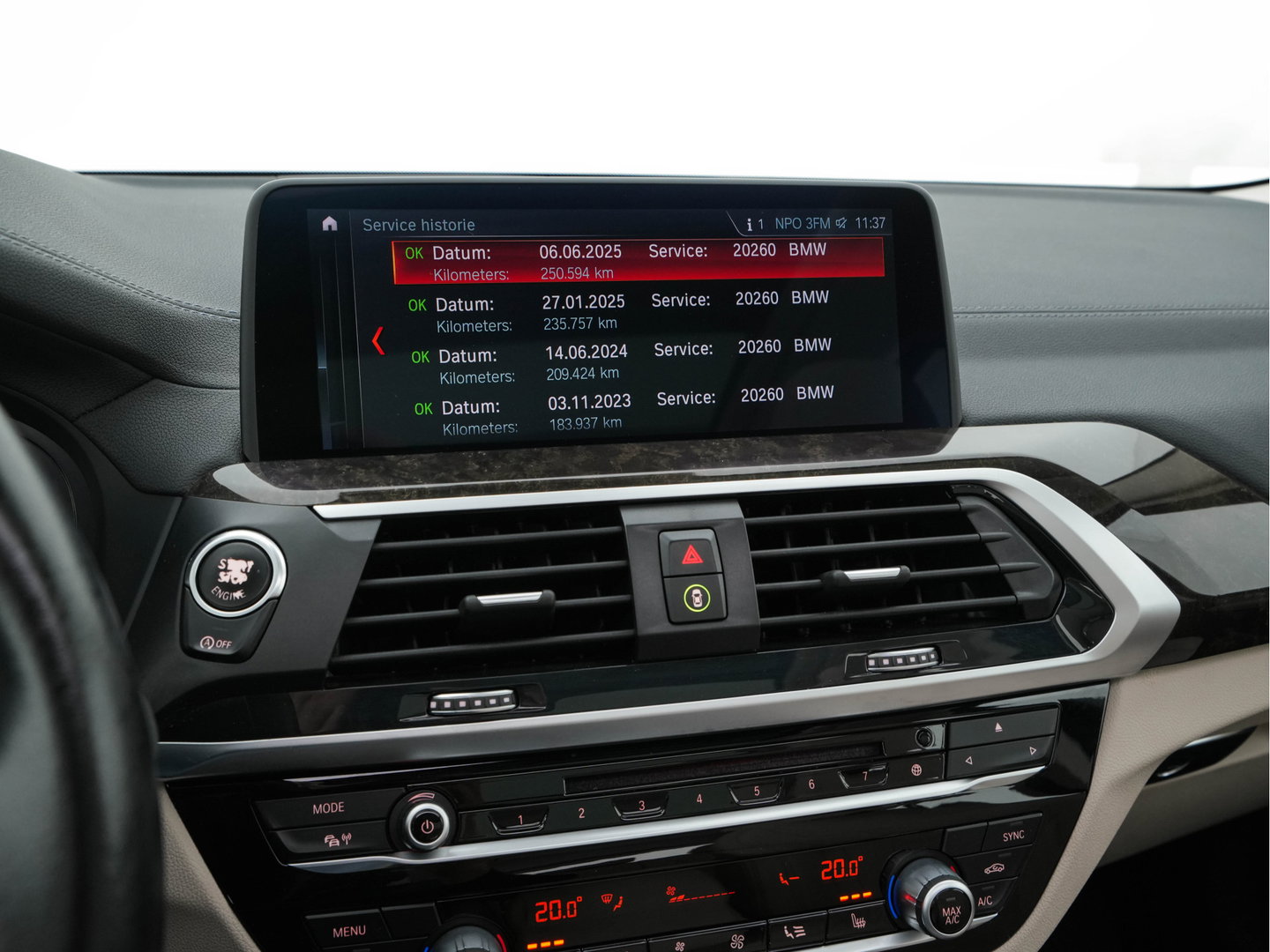 BMW X3 xDrive30d High Executive Luxury-Line Aut. *PANO | HEAD-UP | LEATHER | FULL-LED | NAVI-FULLMAP | HEATED-SPORT-SEATS | MEMORY-PACK | CAMERA | ECC | HIFI-AUDIO | PDC | CRUISE | TOWBAR |  19''ALU*