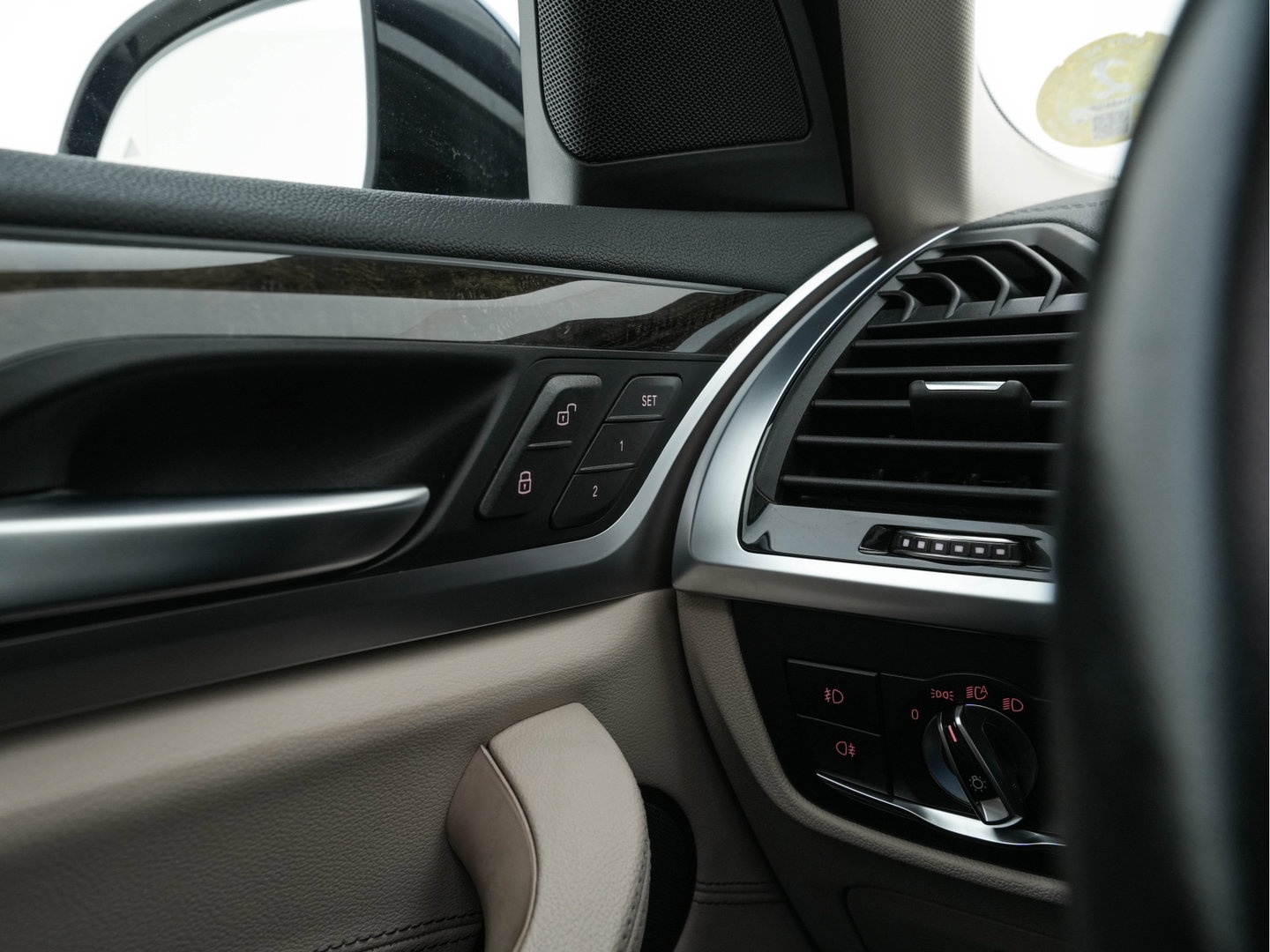 BMW X3 xDrive30d High Executive Luxury-Line Aut. *PANO | HEAD-UP | LEATHER | FULL-LED | NAVI-FULLMAP | HEATED-SPORT-SEATS | MEMORY-PACK | CAMERA | ECC | HIFI-AUDIO | PDC | CRUISE | TOWBAR |  19''ALU*