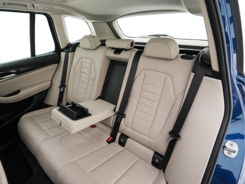 BMW X3 xDrive30d High Executive Luxury-Line Aut. *PANO | HEAD-UP | LEATHER | FULL-LED | NAVI-FULLMAP | HEATED-SPORT-SEATS | MEMORY-PACK | CAMERA | ECC | HIFI-AUDIO | PDC | CRUISE | TOWBAR |  19''ALU*