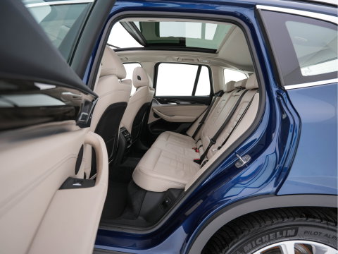 BMW X3 xDrive30d High Executive Luxury-Line Aut. *PANO | HEAD-UP | LEATHER | FULL-LED | NAVI-FULLMAP | HEATED-SPORT-SEATS | MEMORY-PACK | CAMERA | ECC | HIFI-AUDIO | PDC | CRUISE | TOWBAR |  19''ALU*