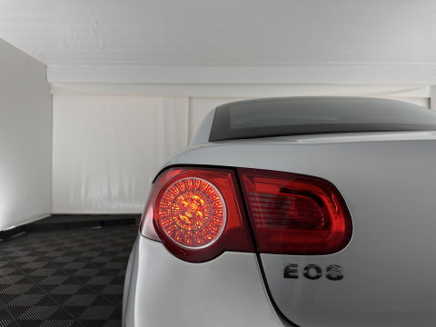 Volkswagen Eos 2.0 T-FSI Ambiente-Pack CABRIOROOF-DEFECT*LEATHER | XENON | PDC | ECC | CRUISE*