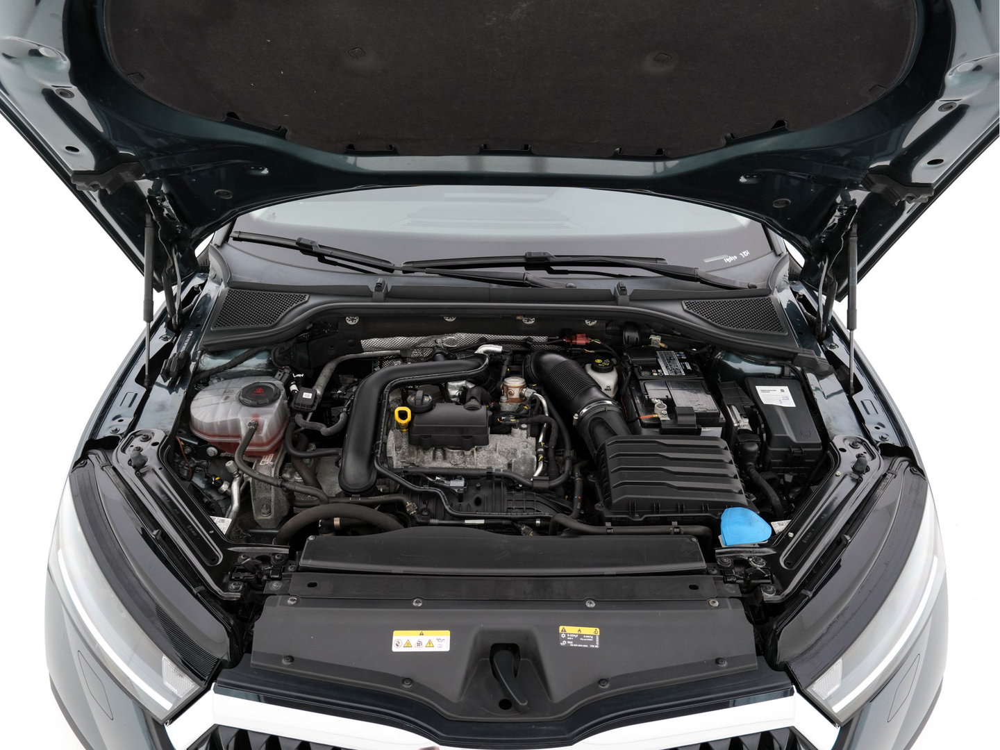 Škoda Octavia Combi 1.0 TSI Business Edition Plus (INCL-BTW) *FULL-LED | NAVI-FULLMAP | HEATED-COMFORTSEATS | DIGI-COCKPIT | CAMERA | KEYLESS | DAB | AMBIENTLIGHT | PRIVACYGLASS | ECC | CARPLAY | PDC | CRUISE | 17''ALU*