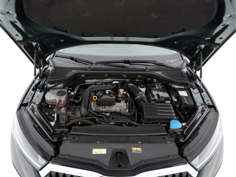 Škoda Octavia Combi 1.0 TSI Business Edition Plus (INCL-BTW) *FULL-LED | NAVI-FULLMAP | HEATED-COMFORTSEATS | DIGI-COCKPIT | CAMERA | KEYLESS | DAB | AMBIENTLIGHT | PRIVACYGLASS | ECC | CARPLAY | PDC | CRUISE | 17''ALU*