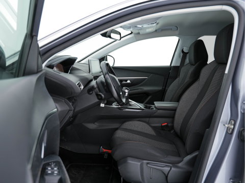 Peugeot 3008 1.2 PureTech Blue Lease Executive *NAVI-FULLMAP | DIGI-COCKPIT | SPORT-SEATS | ECC | PDC | CRUISE | CARPLAY  | PRIVACY-GLASS | TOWBAR | 17"ALU*