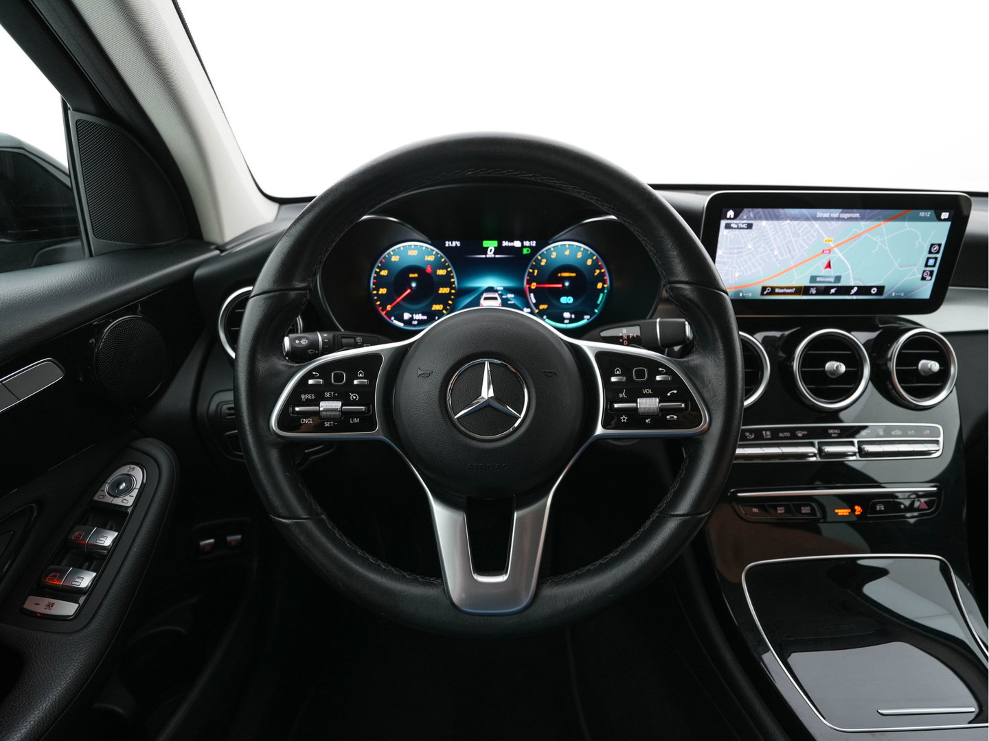 Mercedes-Benz GLC 300e 4MATIC Business Solution (Plug-In) {SoH-94%} (INCL-BTW) *LEATHER | FULL-LED | DIGI-COCKPIT | KEYLESS | DAB | HEATED-SPORTSEATS | CAMERA | PRIVACY-GLASS | NAVI-FULLMAP | ECC | PDC | CRUISE | 18''ALU*