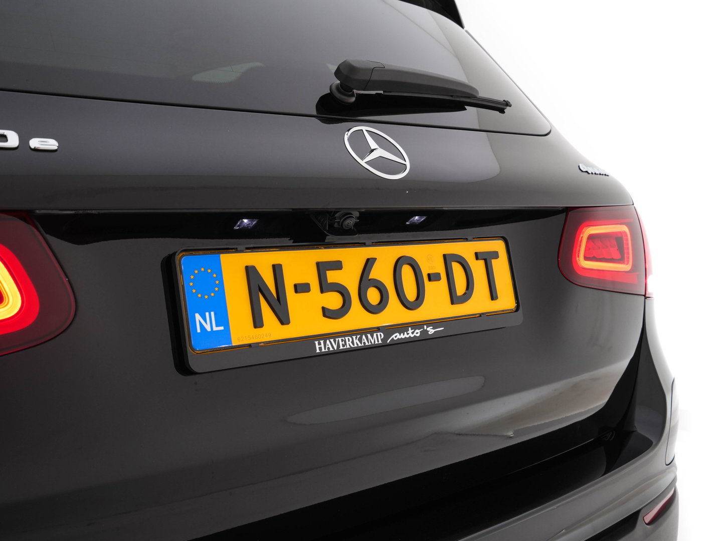 Mercedes-Benz GLC 300e 4MATIC Business Solution (Plug-In) {SoH-94%} (INCL-BTW) *LEATHER | FULL-LED | DIGI-COCKPIT | KEYLESS | DAB | HEATED-SPORTSEATS | CAMERA | PRIVACY-GLASS | NAVI-FULLMAP | ECC | PDC | CRUISE | 18''ALU*