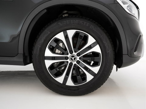 Mercedes-Benz GLC 300e 4MATIC Business Solution (Plug-In) {SoH-94%} (INCL-BTW) *LEATHER | FULL-LED | DIGI-COCKPIT | KEYLESS | DAB | HEATED-SPORTSEATS | CAMERA | PRIVACY-GLASS | NAVI-FULLMAP | ECC | PDC | CRUISE | 18''ALU*