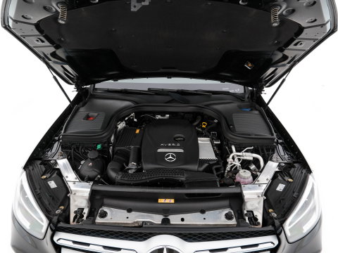 Mercedes-Benz GLC 300e 4MATIC Business Solution (Plug-In) {SoH-94%} (INCL-BTW) *LEATHER | FULL-LED | DIGI-COCKPIT | KEYLESS | DAB | HEATED-SPORTSEATS | CAMERA | PRIVACY-GLASS | NAVI-FULLMAP | ECC | PDC | CRUISE | 18''ALU*