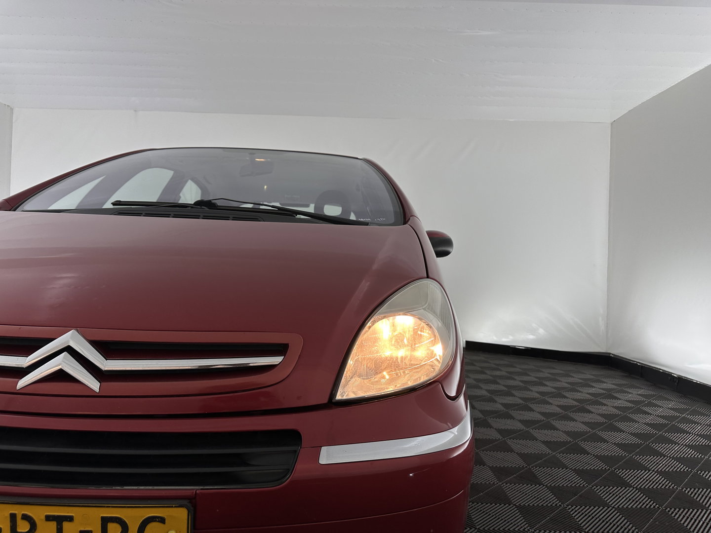 Citroën Xsara Picasso 1.8i-16V Attraction APK 05/27*AIRCO | CRUISE | COMFORTSEATS | PDC | VELOURS | RADIO-CD | TOWBAR*
