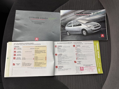 Citroën Xsara Picasso 1.8i-16V Attraction APK 05/27*AIRCO | CRUISE | COMFORTSEATS | PDC | VELOURS | RADIO-CD | TOWBAR*