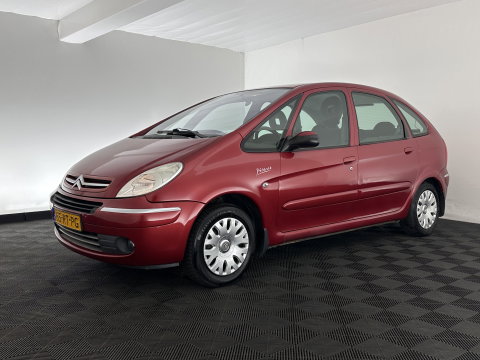 Citroën Xsara Picasso 1.8i-16V Attraction APK 05/27*AIRCO | CRUISE | COMFORTSEATS | PDC | VELOURS | RADIO-CD | TOWBAR*