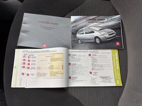 Citroën Xsara Picasso 1.8i-16V Attraction APK 05/27*AIRCO | CRUISE | COMFORTSEATS | PDC | VELOURS | RADIO-CD | TOWBAR*