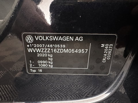 Volkswagen Jetta 1.4 TSI Hybrid Highline Aut. *XENON | NAVI-FULLMAP | COMFORTSEATS | PRIVACY-GLASS | SHIFTPADDLES |  ECC | PDC | CRUISE | 17''ALU*