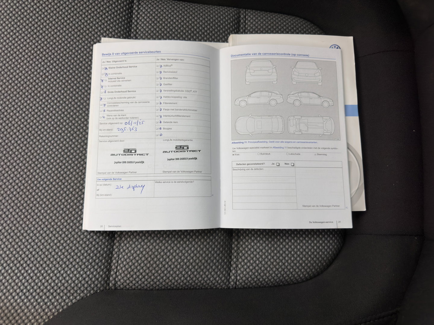 Volkswagen Jetta 1.4 TSI Hybrid Highline Aut. *XENON | NAVI-FULLMAP | COMFORTSEATS | PRIVACY-GLASS | SHIFTPADDLES |  ECC | PDC | CRUISE | 17''ALU*