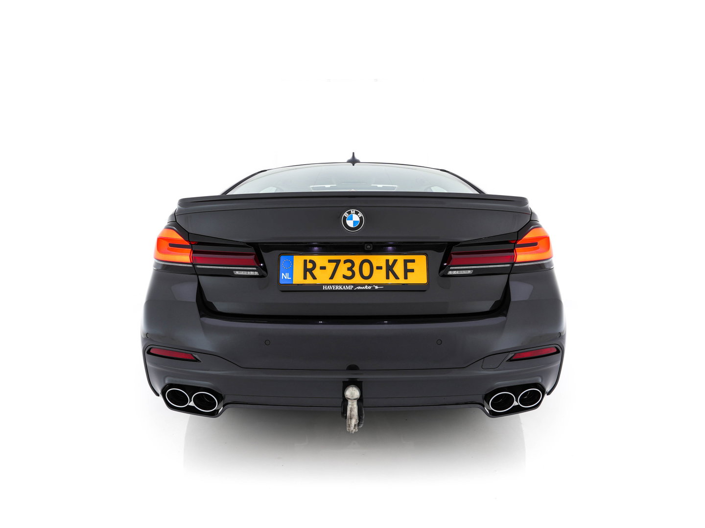 Alpina BMW ALPINA D5 S "Limousine nr.121" ALLRAD Aut. *PANO | LEATHER | HARMAN/KARDON | FULL-LED | ADAPTIVE-CRUISE | MEMORY-PACK | DIGI-COCKPIT | CAMERA | NAVI-FULLMAP | HEATED-COMFORTSEATS | AMBIENTLIGHT | SHIFTPADDLES |  TOWBAR | DAB | ..