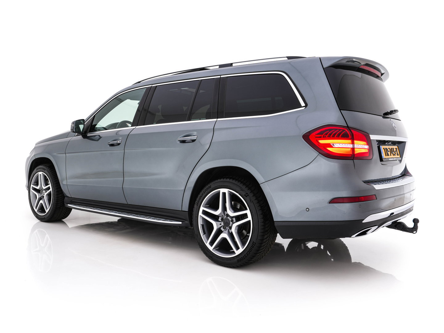 Mercedes-Benz GLS 350 d 4MATIC AMG-Line [ 7-Pers ] *PANO | LEATHER | FULL-LED | DISTRONIC | NAVI-FULLMAP | HEAT/COLD-COMFORTSEATS | BLINDSPOT | MEMORY-PACK | HARMAN/KARDON | TOPVIEW | KEYLESS | SHIFTPADDLES | PRIVACY-GLASS | TOWBAR | 21''ALU*