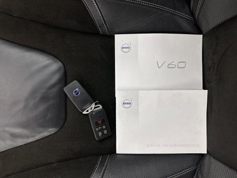 Volvo V60 2.0 D4 R-Design Business Aut *LEATHER-MICROFIBRE | XENON | NAVI-FULLMAP | ECC | PDC | CRUISE | 16''ALU*