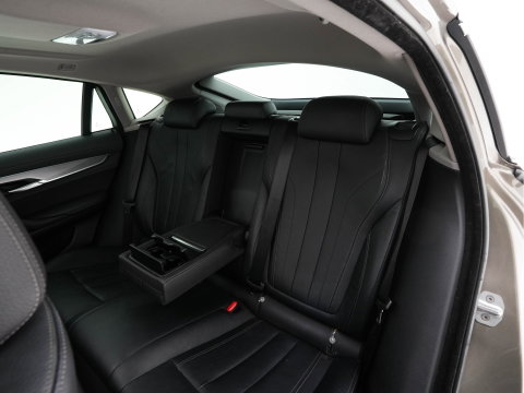 BMW X6 xDrive30d High Executive (INCL-BTW) Aut. *PANO | LEATHER | FULL-LED | HARMAN/KARDON | BLINDSPOT | MEMORY-PACK | DIGI-COCKPIT | HEATED-COMFORTSEATS | NAVI-FULLMAP | PRIVACYGLASS | HEAD-UP | ADAPTIVE-CRUISE | 19"ALU*