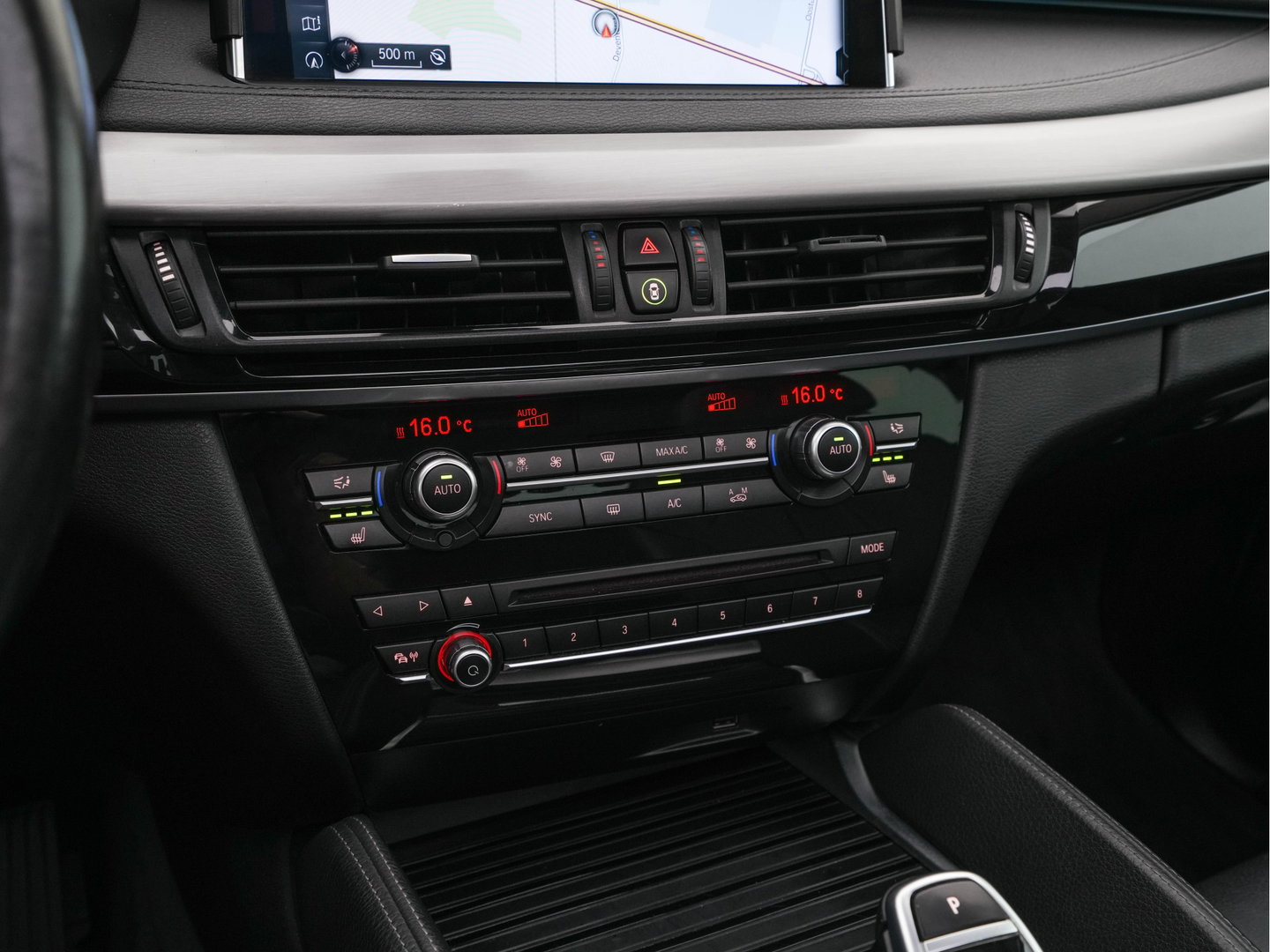 BMW X6 xDrive30d High Executive (INCL-BTW) Aut. *PANO | LEATHER | FULL-LED | HARMAN/KARDON | BLINDSPOT | MEMORY-PACK | DIGI-COCKPIT | HEATED-COMFORTSEATS | NAVI-FULLMAP | PRIVACYGLASS | HEAD-UP | ADAPTIVE-CRUISE | 19"ALU*
