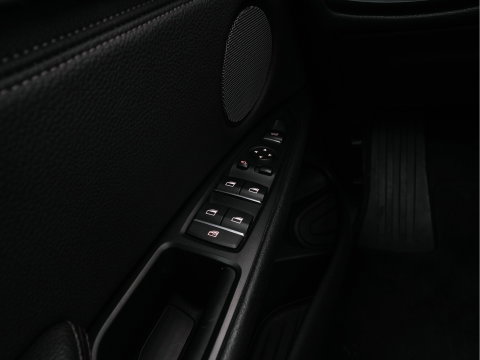 BMW X6 xDrive30d High Executive (INCL-BTW) Aut. *PANO | LEATHER | FULL-LED | HARMAN/KARDON | BLINDSPOT | MEMORY-PACK | DIGI-COCKPIT | HEATED-COMFORTSEATS | NAVI-FULLMAP | PRIVACYGLASS | HEAD-UP | ADAPTIVE-CRUISE | 19"ALU*