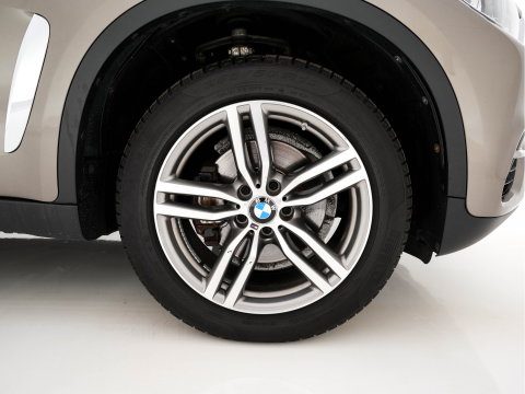 BMW X6 xDrive30d High Executive (INCL-BTW) Aut. *PANO | LEATHER | FULL-LED | HARMAN/KARDON | BLINDSPOT | MEMORY-PACK | DIGI-COCKPIT | HEATED-COMFORTSEATS | NAVI-FULLMAP | PRIVACYGLASS | HEAD-UP | ADAPTIVE-CRUISE | 19"ALU*