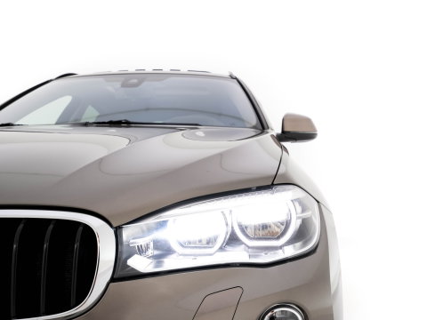 BMW X6 xDrive30d High Executive (INCL-BTW) Aut. *PANO | LEATHER | FULL-LED | HARMAN/KARDON | BLINDSPOT | MEMORY-PACK | DIGI-COCKPIT | HEATED-COMFORTSEATS | NAVI-FULLMAP | PRIVACYGLASS | HEAD-UP | ADAPTIVE-CRUISE | 19"ALU*