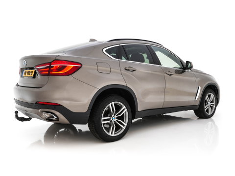BMW X6 xDrive30d High Executive (INCL-BTW) Aut. *PANO | LEATHER | FULL-LED | HARMAN/KARDON | BLINDSPOT | MEMORY-PACK | DIGI-COCKPIT | HEATED-COMFORTSEATS | NAVI-FULLMAP | PRIVACYGLASS | HEAD-UP | ADAPTIVE-CRUISE | 19"ALU*