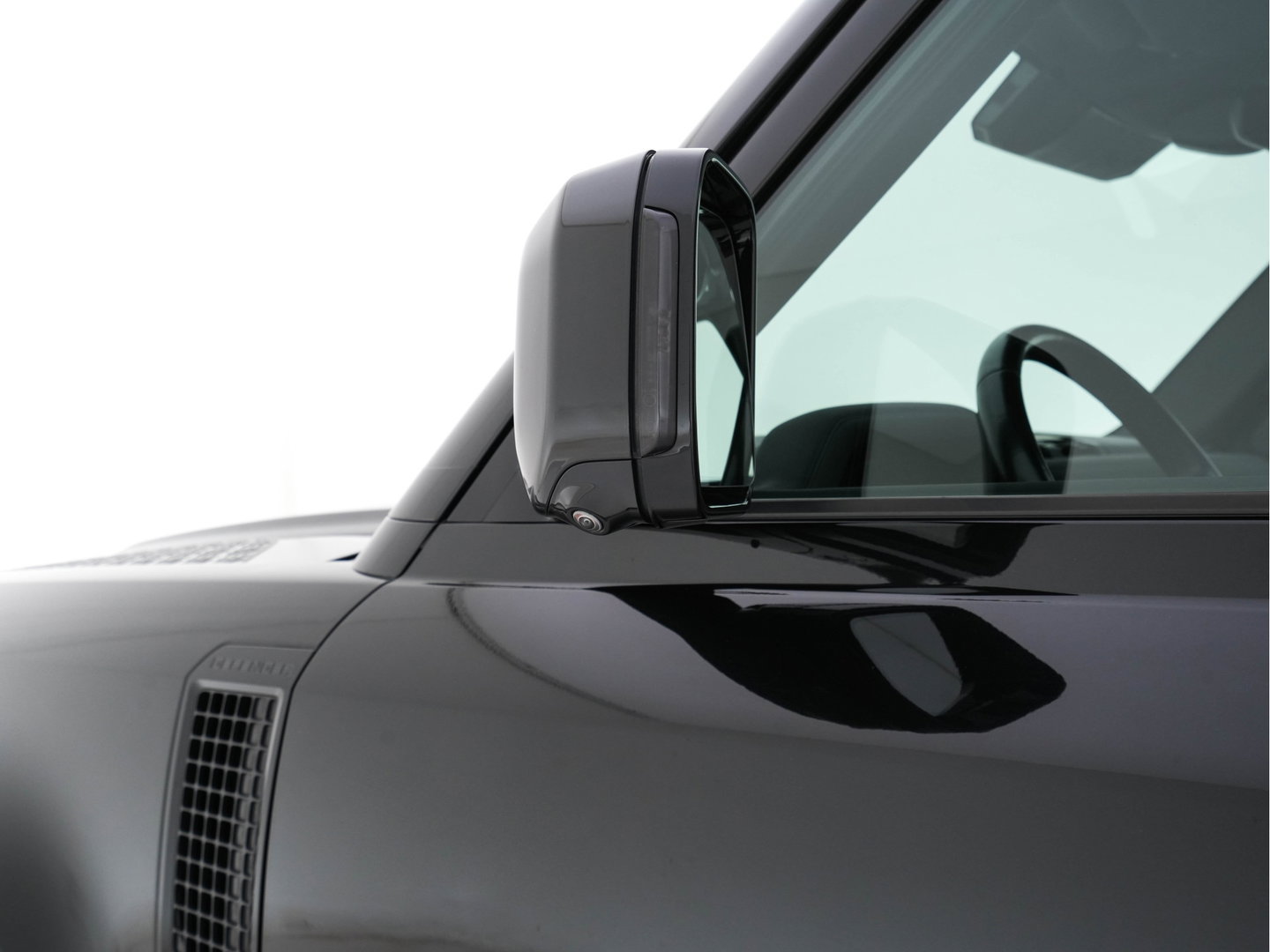 Land Rover Defender 110 2.0 P400e 110 XS Edition (Plug-in) (INCL-BTW-BPM) *PANO | LEATHER | FULL-LED | MERIDIAN-AUDIO | BLINDSPOT | TOPVIEW | AIRSUSPENSION | HEATED-COMFORTSEATS | KEYLESS | CARPLAY | LANE-ASIST | DAB+ | PRIVACYGLASS | 20''ALU*