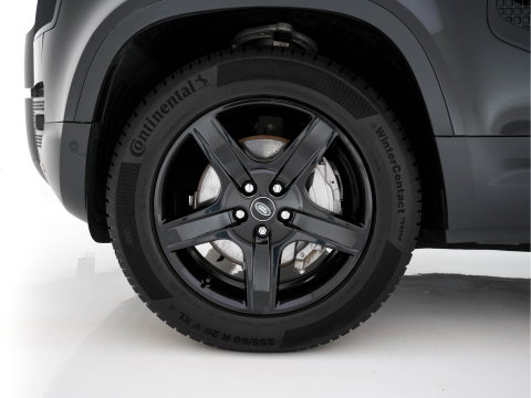 Land Rover Defender 110 2.0 P400e 110 XS Edition (Plug-in) (INCL-BTW-BPM) *PANO | LEATHER | FULL-LED | MERIDIAN-AUDIO | BLINDSPOT | TOPVIEW | AIRSUSPENSION | HEATED-COMFORTSEATS | KEYLESS | CARPLAY | LANE-ASIST | DAB+ | PRIVACYGLASS | 20''ALU*