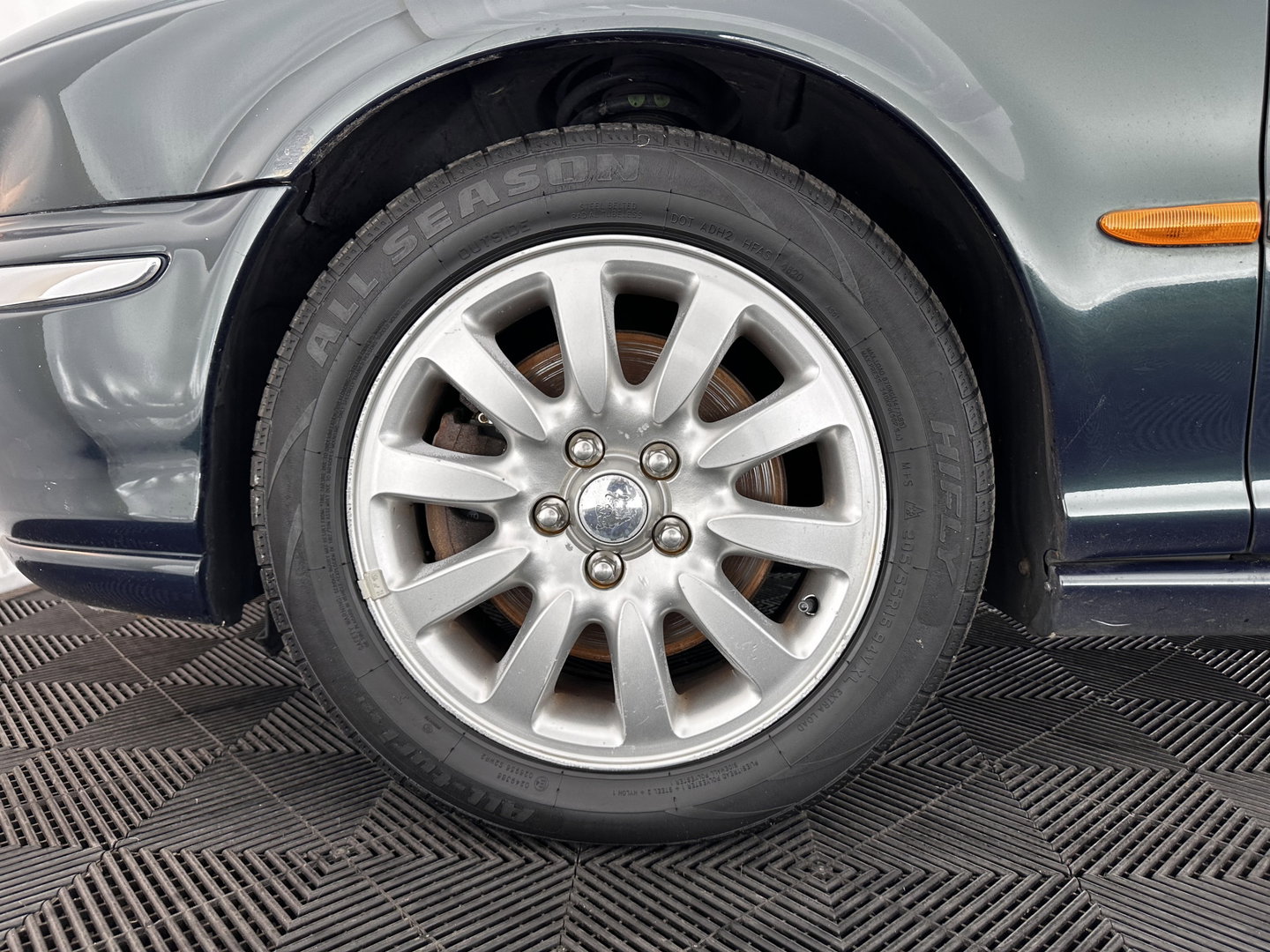 Jaguar X-Type 2.5 V6 AWD ##HEADGASKET LEAKING ##Aut. *SUNROOF | ECC | PDC | CRUISE | VELOURS | JAGUAR-AUDIO | 16"ALU*