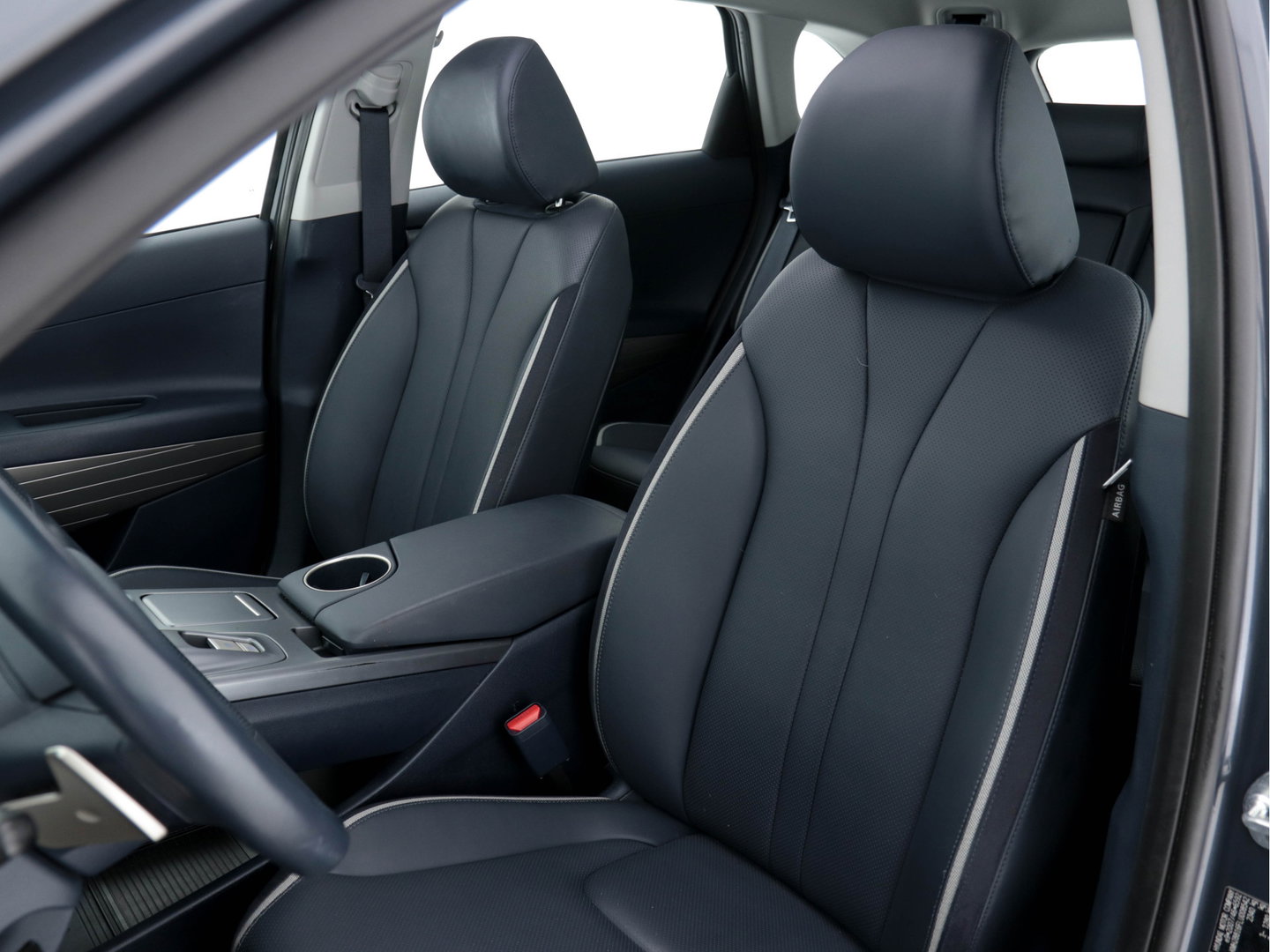 Hyundai NEXO FCEV Plus Pack [ HYDROGENIUM ] (INCL-BTW) *PANO | LEATHER | KRELL-AUDIO | NAVI-FULLMAP | ADAPTIVE-CRUISE |  FULL-LED | KEYLESS | DAB | DIGI-COCKPIT | TOPVIEW | SHIFTPADDLES | COMFORTSEATS | 19"ALU*