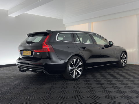 Volvo V60 2.0 T6 Recharge AWD Inscription (Plug-in) (INCL-BTW) Aut. *PANO | LEATHER | FULL-LED | MEMORY-PACK | KEYLESS | DIGI-COCKPIT | NAVI-FULLMAP | HEATED-SPORTSEATS | ECC | CRUISE | DAB | TOWBAR | 19''ALU*