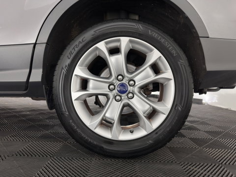 Ford Kuga 1.6 Titanium *LEATHER-FABRIC | XENON | HEATED-COMFORTSEATS | NAVI-FULLMAP | ECC | PDC | CRUISE | 17''ALU*