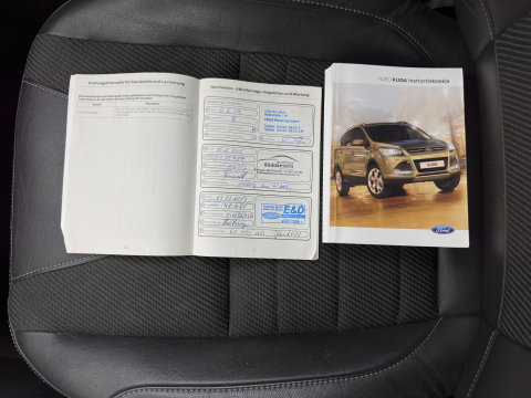 Ford Kuga 1.6 Titanium *LEATHER-FABRIC | XENON | HEATED-COMFORTSEATS | NAVI-FULLMAP | ECC | PDC | CRUISE | 17''ALU*