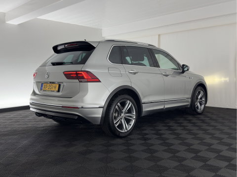 Volkswagen Tiguan 1.5 TSI "'MOTOR TICKS "'ACT R-Line Highline Business Aut. *PANO | ADAPTIVE-CRUISE | FULL-LED | HEATED-COMFORTSEATS | KEYLESS | DIGI-COCKPIT | CAMERA | NAVI-FULLMAP | PRIVACY-GLASS | SHIFT-PADDLES | 19