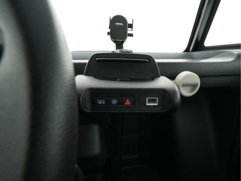 Opel Brommobiel Rocks-E Base Aut.*PANO | LED-LIGHTS | TINDED-GLASS | TWO-TONE | DIGI-COCKPIT |