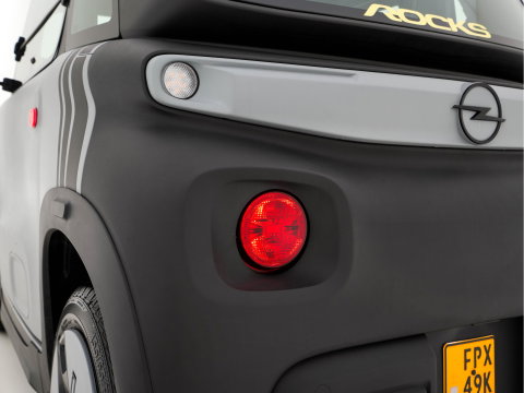 Opel Brommobiel Rocks-E Base Aut.*PANO | LED-LIGHTS | TINDED-GLASS | TWO-TONE | DIGI-COCKPIT |