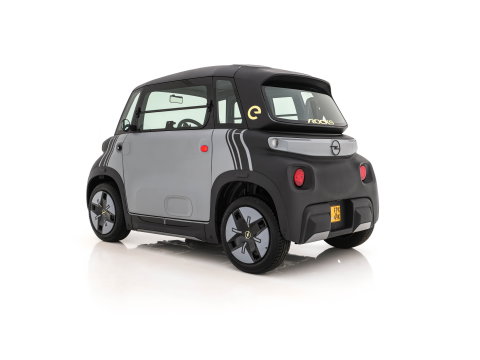 Opel Brommobiel Rocks-E Base Aut.*PANO | LED-LIGHTS | TINDED-GLASS | TWO-TONE | DIGI-COCKPIT |