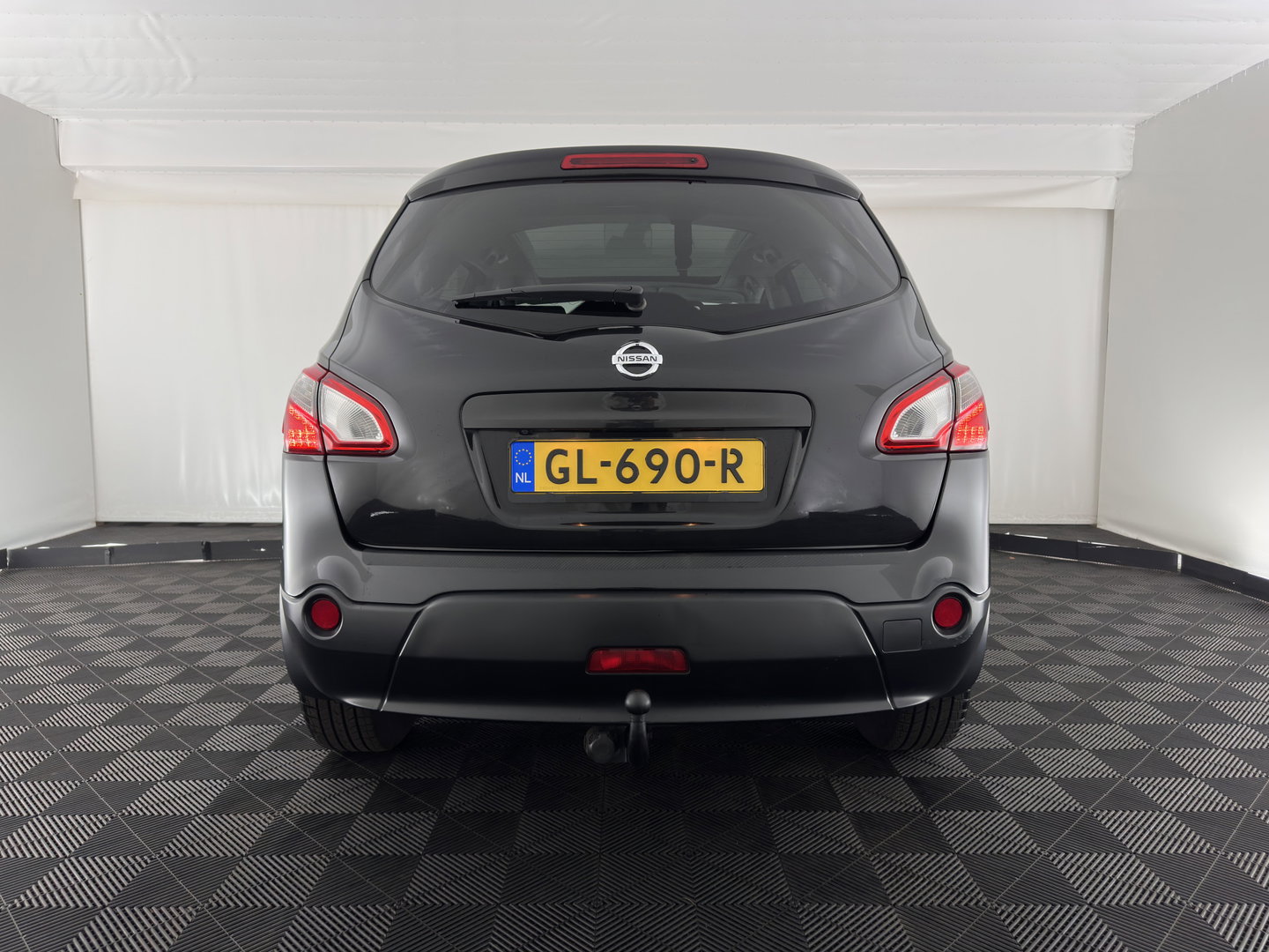Nissan QASHQAI+2 2.0 Tekna [7-Pers.] *PANO | XENON | BOSE-SOUND | HEATED-COMFORTSEATS | CAMERA | NAVI-FULLMAP | PRIVACY-GLASS | ECC | PDC | CRUISE | 17''ALU | TOWBAR*