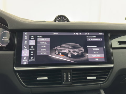 Porsche Cayenne Coupé 3.0 E-Hybrid (Plug-in) Aut. *PANO | HEAD-UP | SPORT-CHRONO | LEATHER | FULL-LED | TOP-VIEW | AIR-SUSPENSION | BOSE-SOUND | HEATED-COMFORTSEATS | NAVI-FULLMAP | PRIVACY-GLASS | SHIFT-PADDLES | ECC | PDC | 21''ALU*