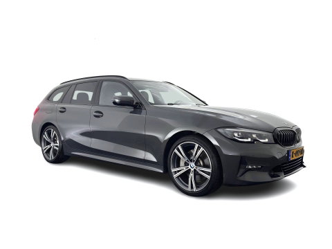 BMW 3 Serie Touring 330e High Executive (Plug-in) {SoH-91%} (INCL.BTW) Aut. *LEATHER | FULL-LED | HEATED-SPORTSEATS | HIFI-SOUND | NAVI-FULLMAP | DAB+ | DIGI-COCKPIT | PRIVACY-GLASS | AMBIENT-LIGHT | ECC | PDC | CRUISE | 19-ALU*