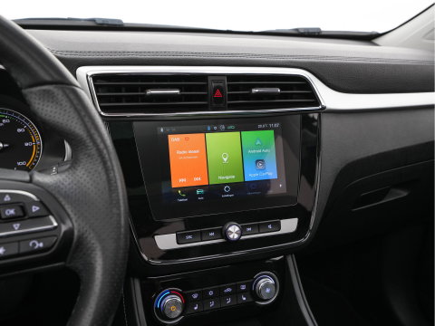 MG ZS EV Luxury 45 kWh {SoH-87%} (INCL-BTW) Aut. *PANO | LEATHER | CCS-FASTLOADER | KEYLESS | NAVI-FULLMAP | ADAPTIVE-CRUISE | CAMERA | HEATED-SPORTSEATS | CARPLAY | BLINDSPOT | DAB | LANE-ASSIST | 17''ALU*
