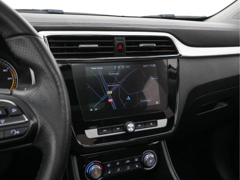 MG ZS EV Luxury 45 kWh {SoH-87%} (INCL-BTW) Aut. *PANO | LEATHER | CCS-FASTLOADER | KEYLESS | NAVI-FULLMAP | ADAPTIVE-CRUISE | CAMERA | HEATED-SPORTSEATS | CARPLAY | BLINDSPOT | DAB | LANE-ASSIST | 17''ALU*