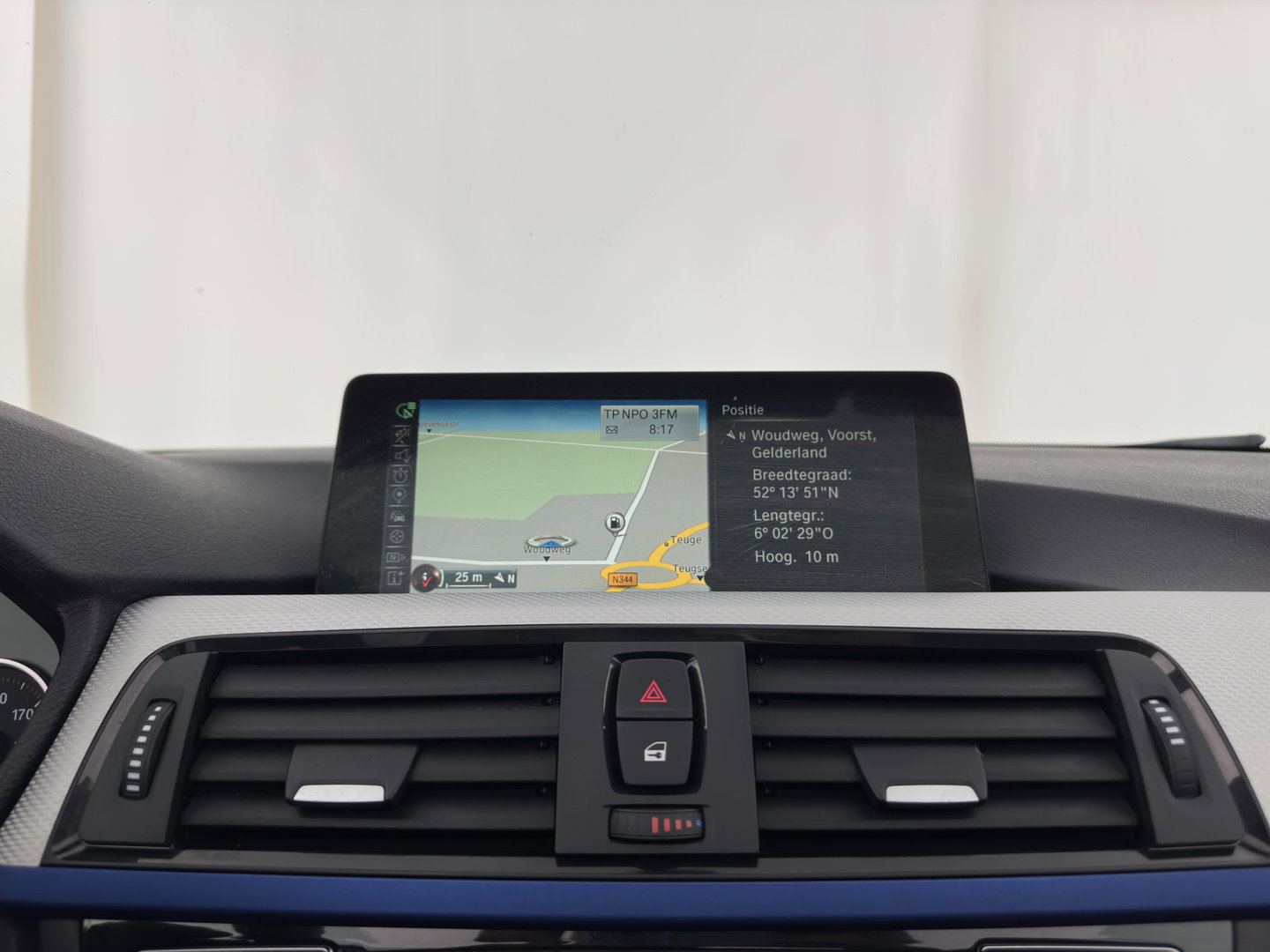 BMW 4 Serie Cabrio 420i M Sport Aut. *HEAD-UP | LEATHER | XENON | AIR-SCARF | MEMORY-PACK | HIFI-SOUND | HEATED-SPORTSEATS |  NAVI-FULLMAP | ECC | PDC | CRUISE | 19''ALU | TOWBAR*